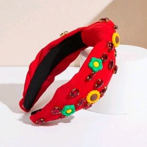 Knot Design Headband with Stones and Flowers